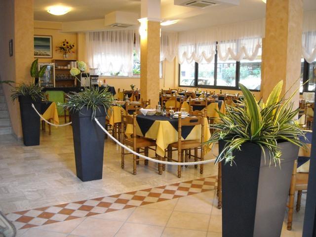 Albergo Santo Stefano Bellaria-Igea Marina Luaran gambar